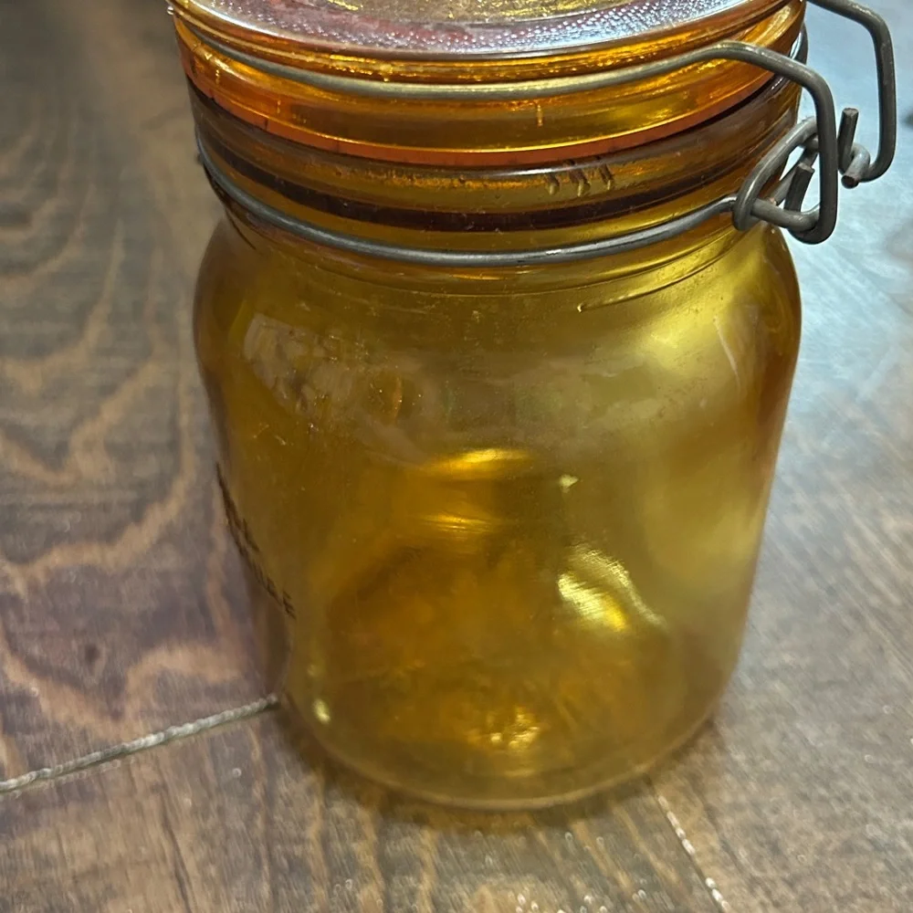 1965 Crownford China Co Italy amber eagle mason one-quart jar‎